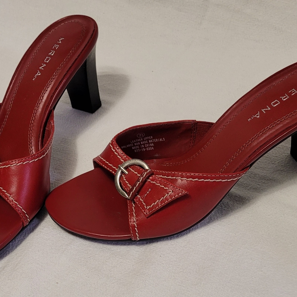 Shoes - Picture 3 of 6